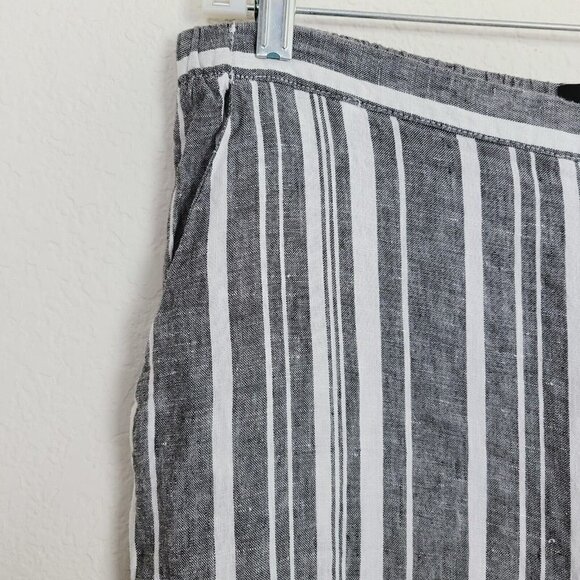Ellen Tracy Med 100% Linen Striped Pants Wide Leg Cropped Gray & White Coastal - Picture 3 of 6